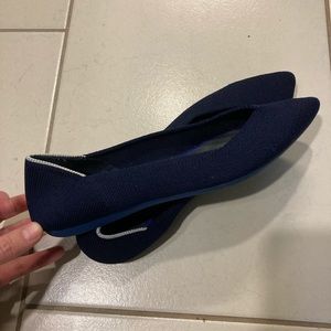 Blue/navy Rothys